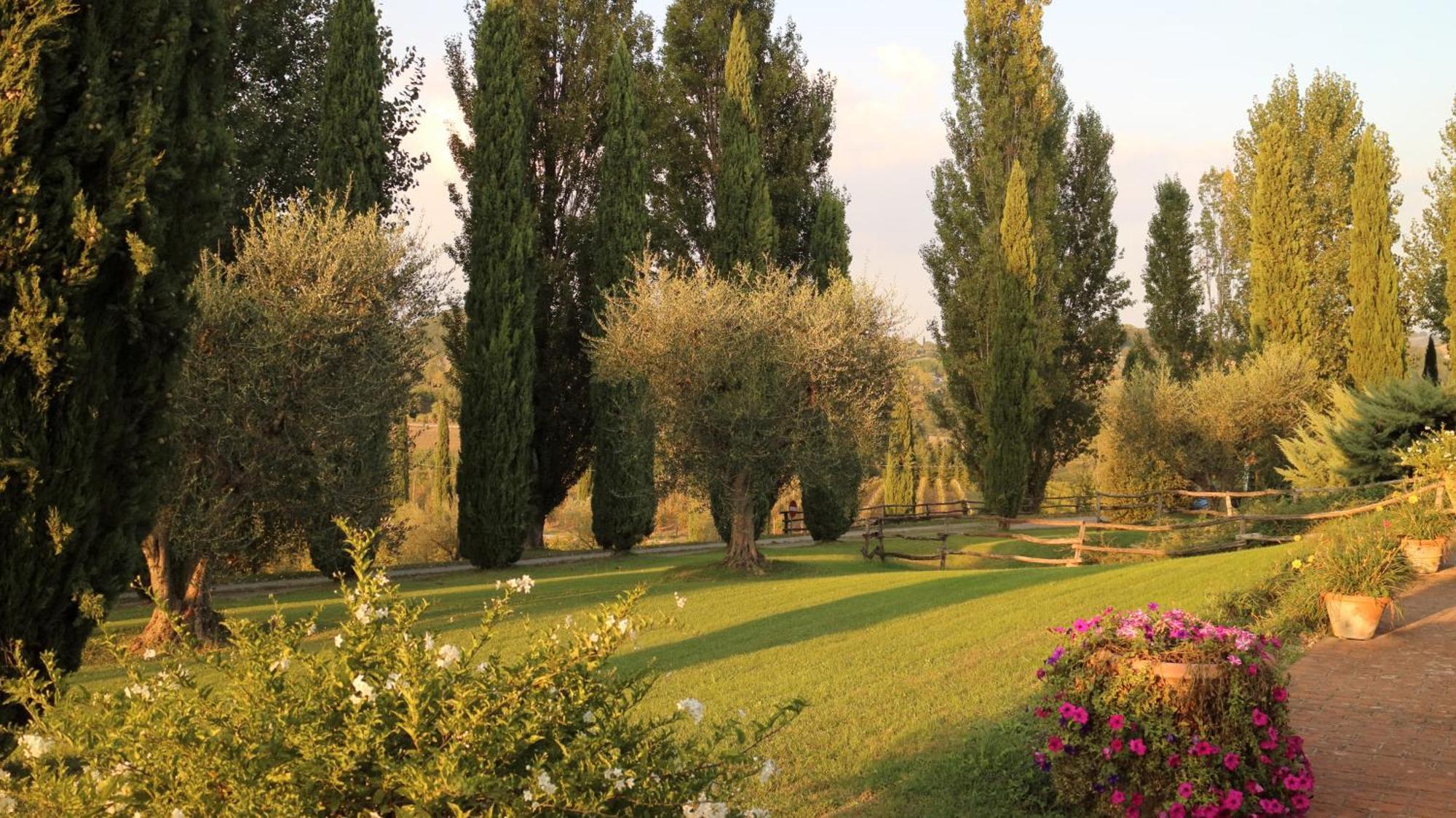 Agriturismo La Sovana Sarteano Exteriör bild