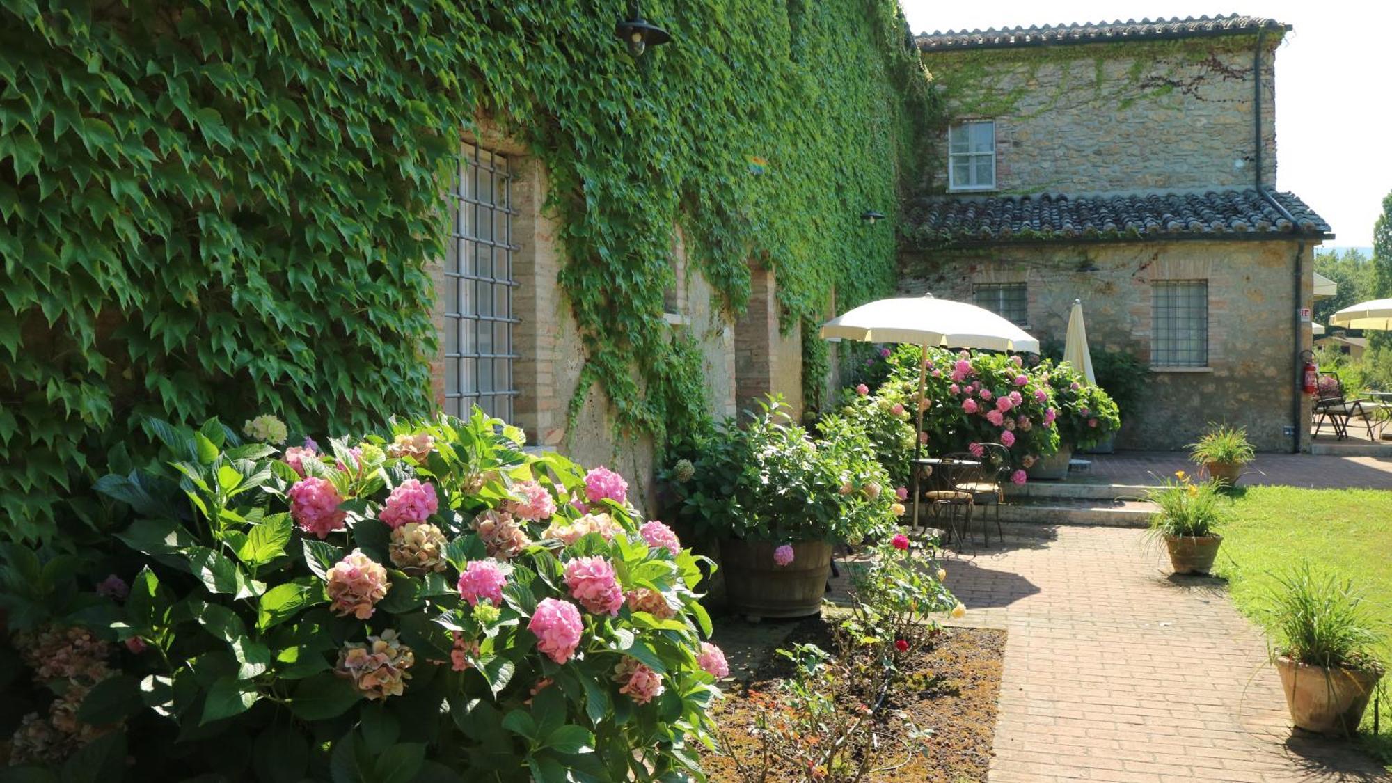 Agriturismo La Sovana Sarteano Exteriör bild